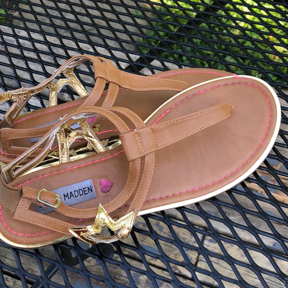 Kids sandals